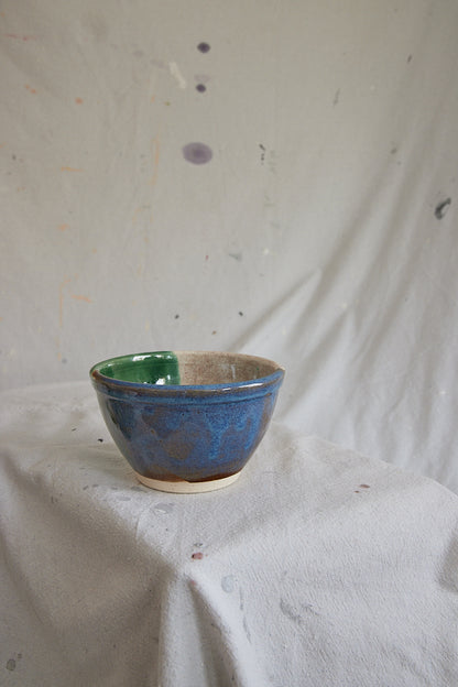 Set of two Ceramic Nesting Bowls