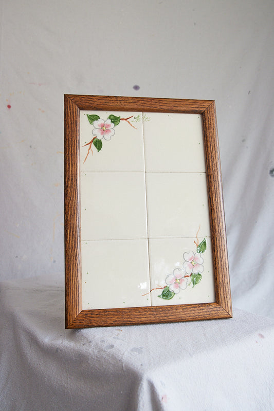 Tiled and framed "Notes" board